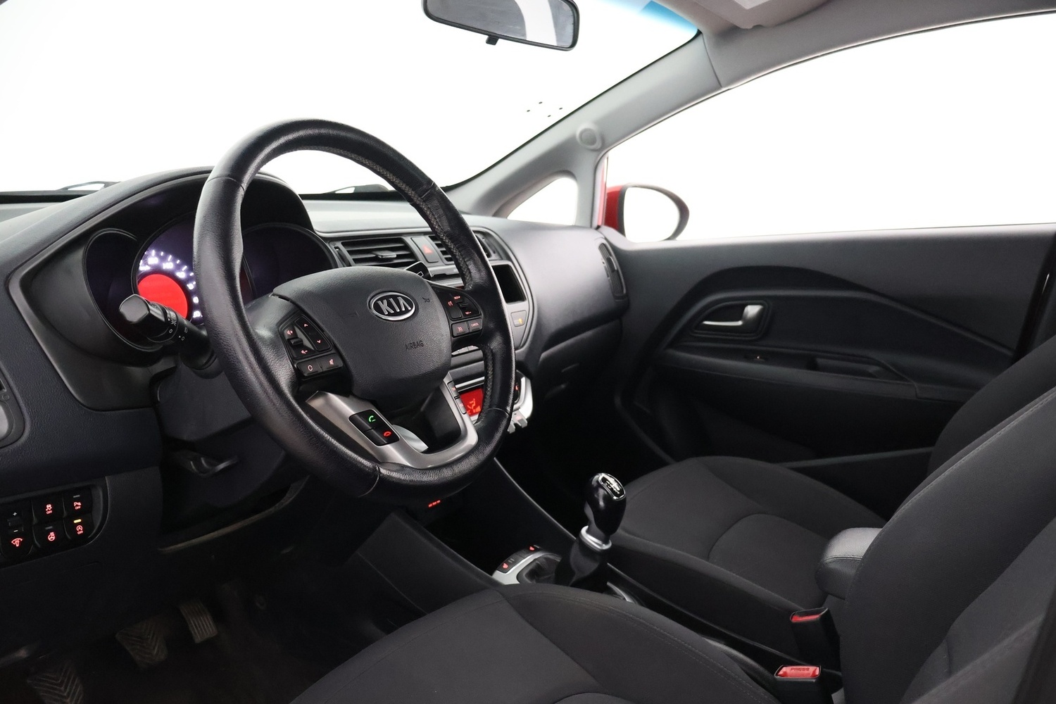 Kia Rio vaihtoauto