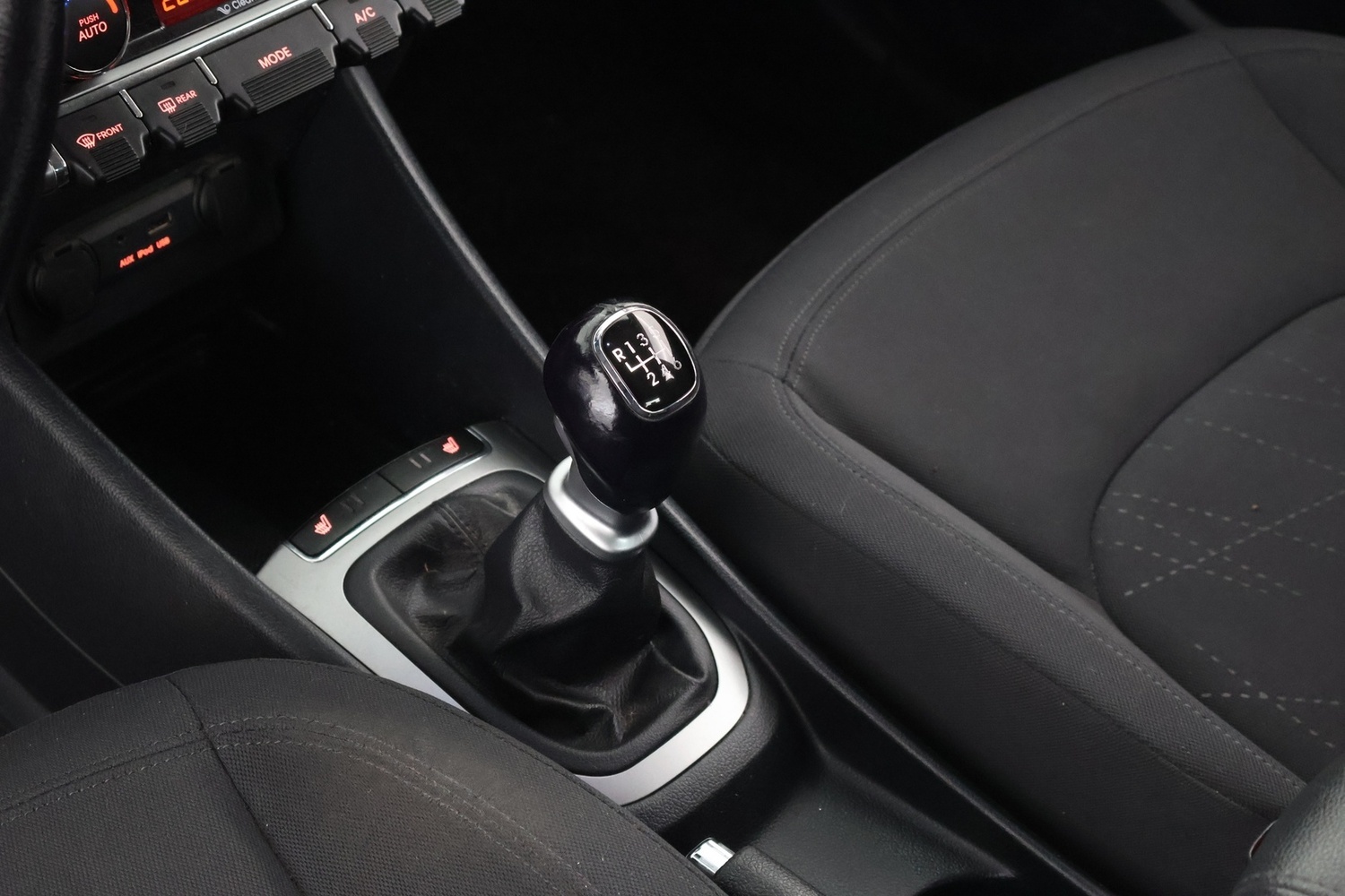 Kia Rio vaihtoauto