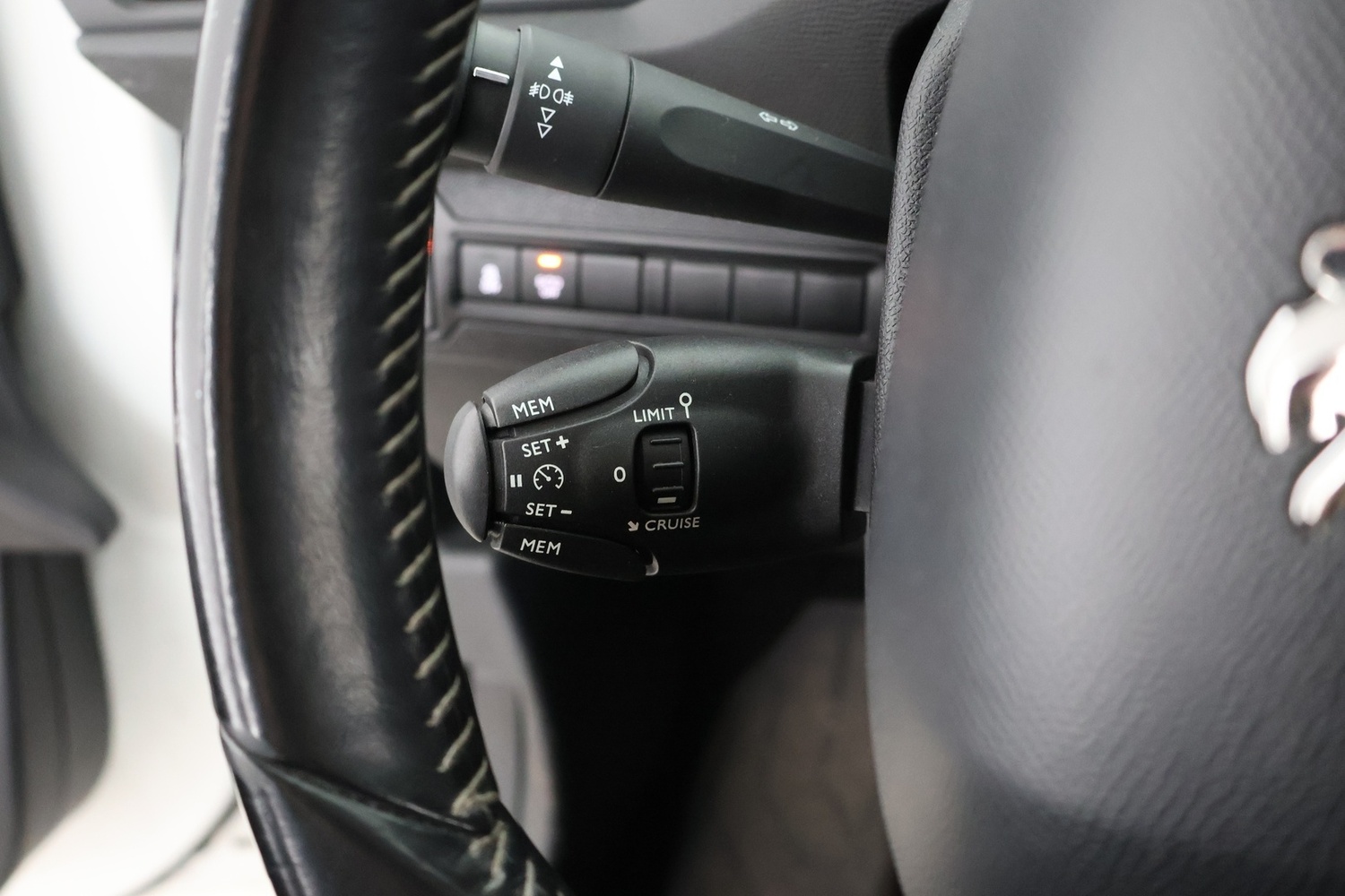 Peugeot 308 vaihtoauto