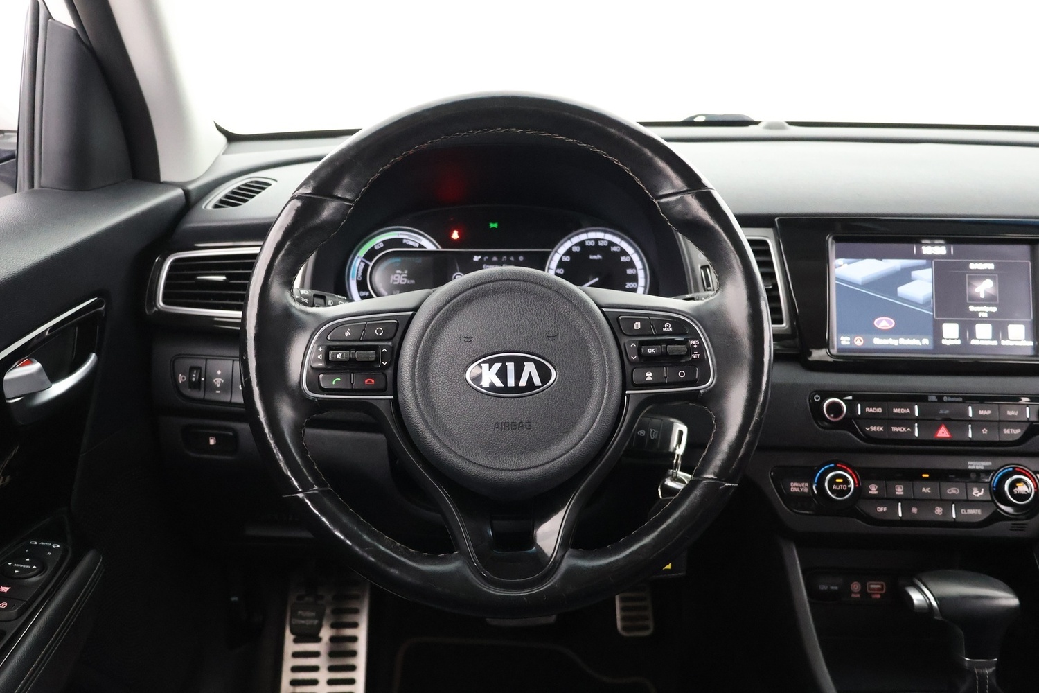 Kia Niro vaihtoauto