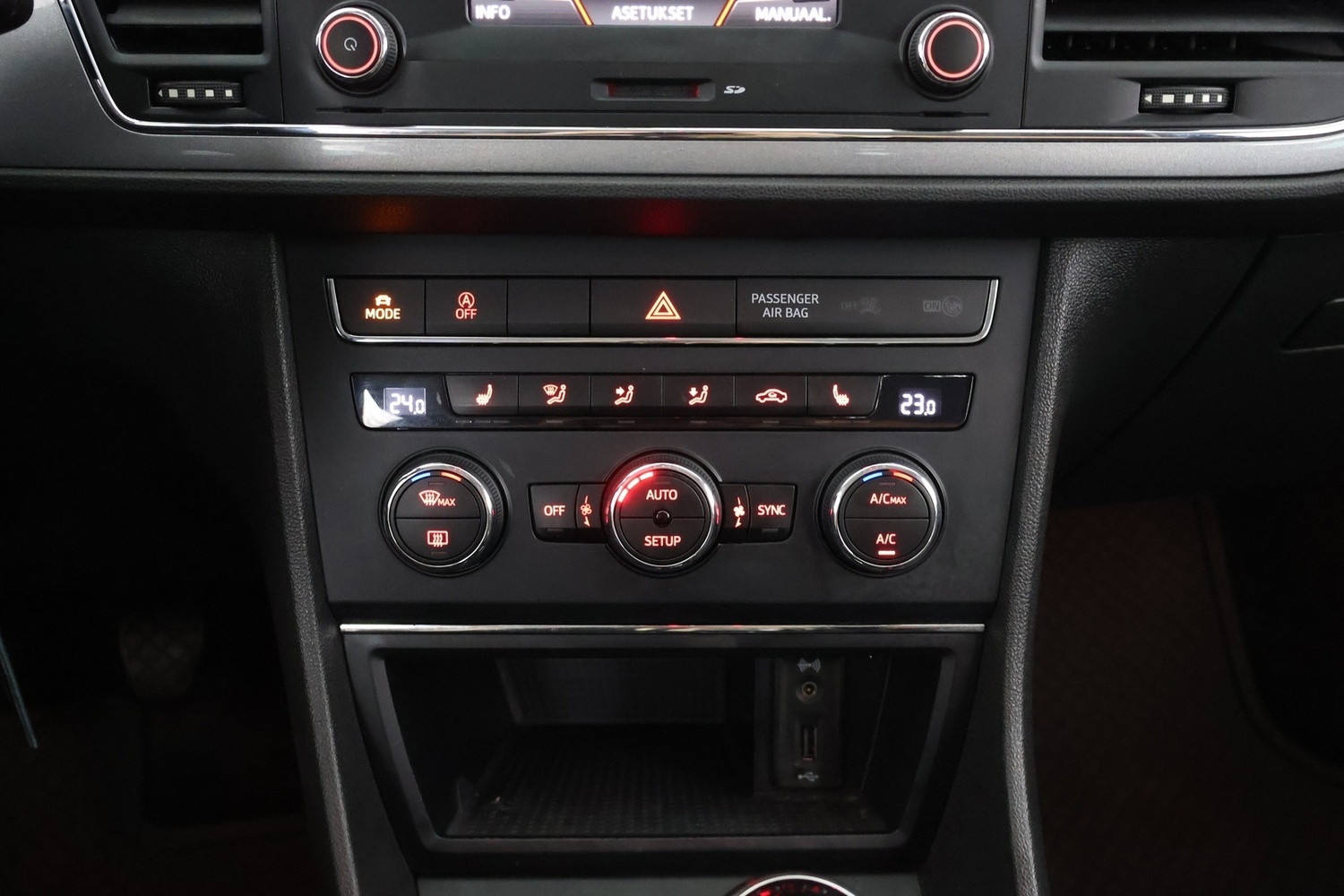SEAT Leon ST vaihtoauto