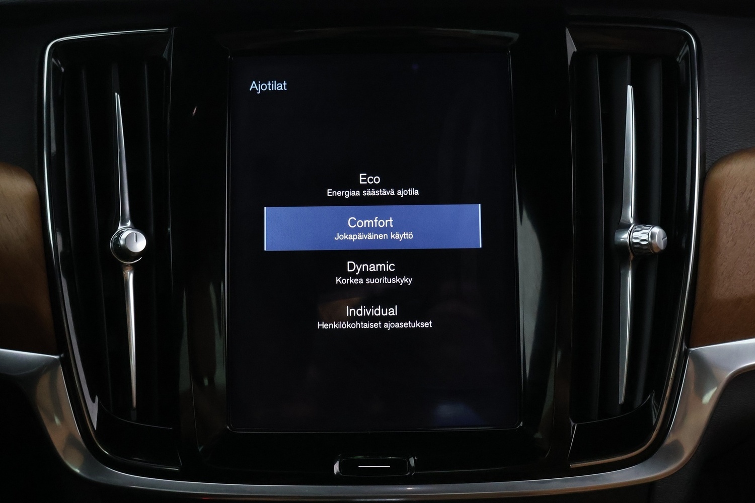Volvo S90 vaihtoauto