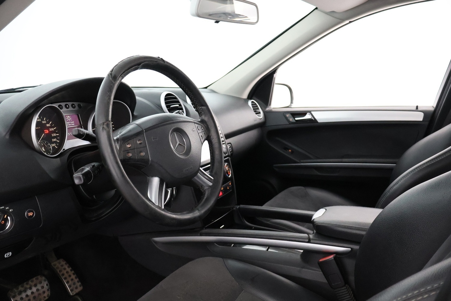 Mercedes-Benz ML vaihtoauto