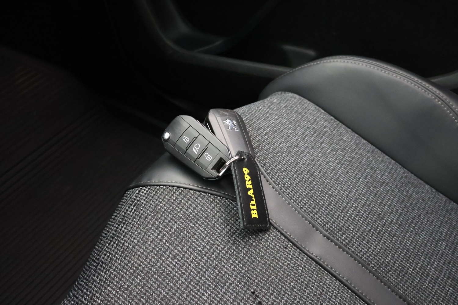 Peugeot 5008 vaihtoauto