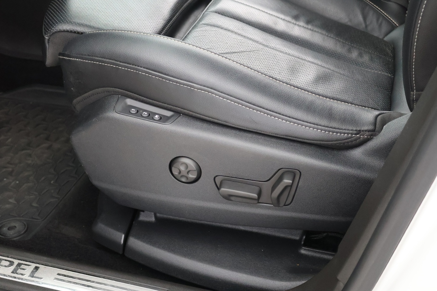Opel Grandland X vaihtoauto