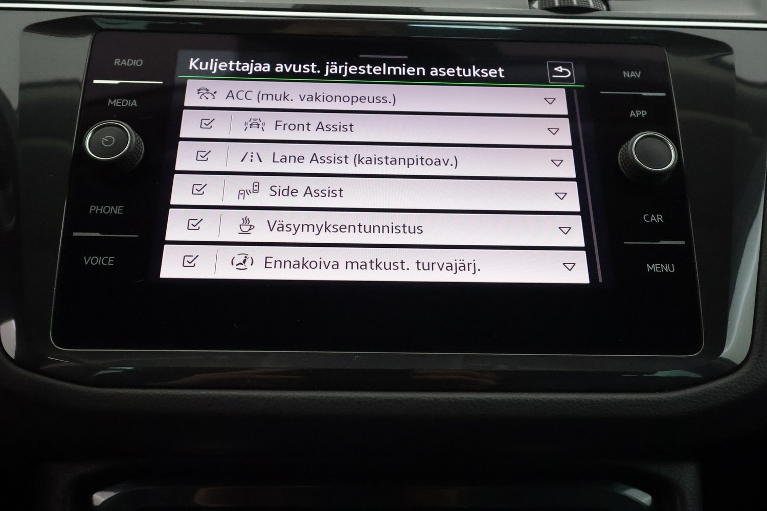 Volkswagen Tiguan vaihtoauto