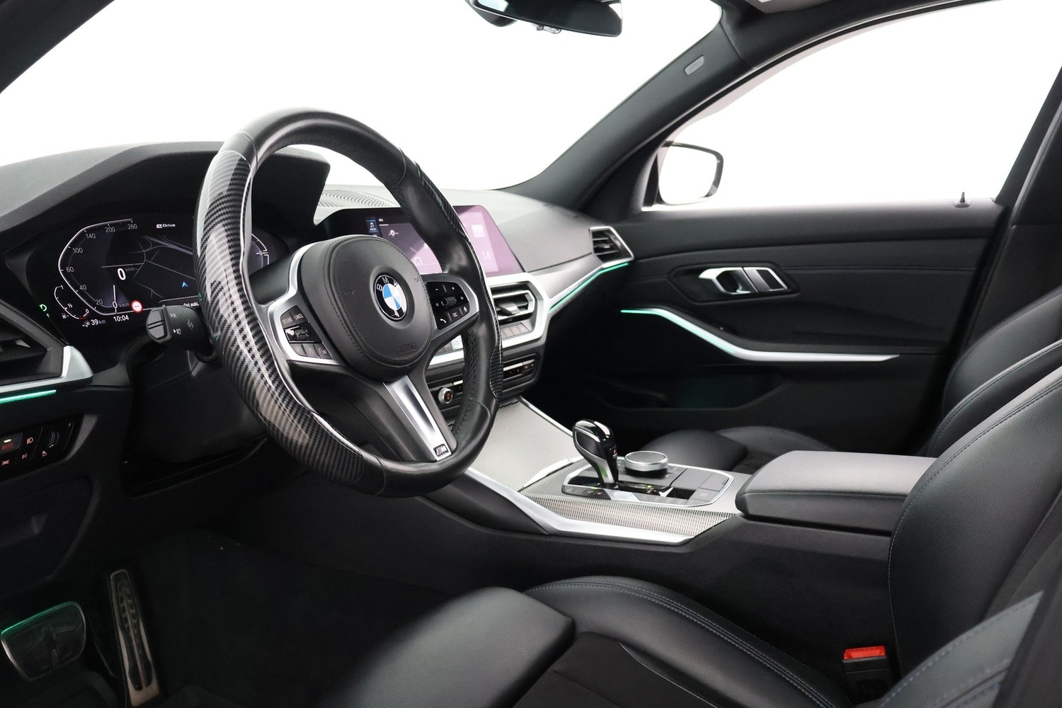BMW 330 vaihtoauto