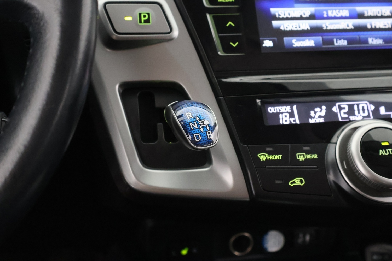 Toyota Prius+ vaihtoauto