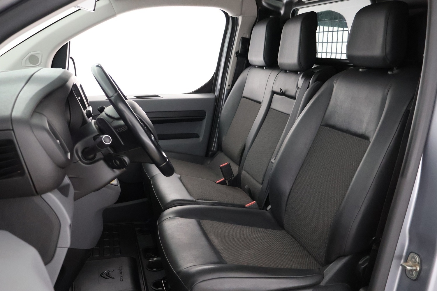 Citroën Jumpy vaihtoauto