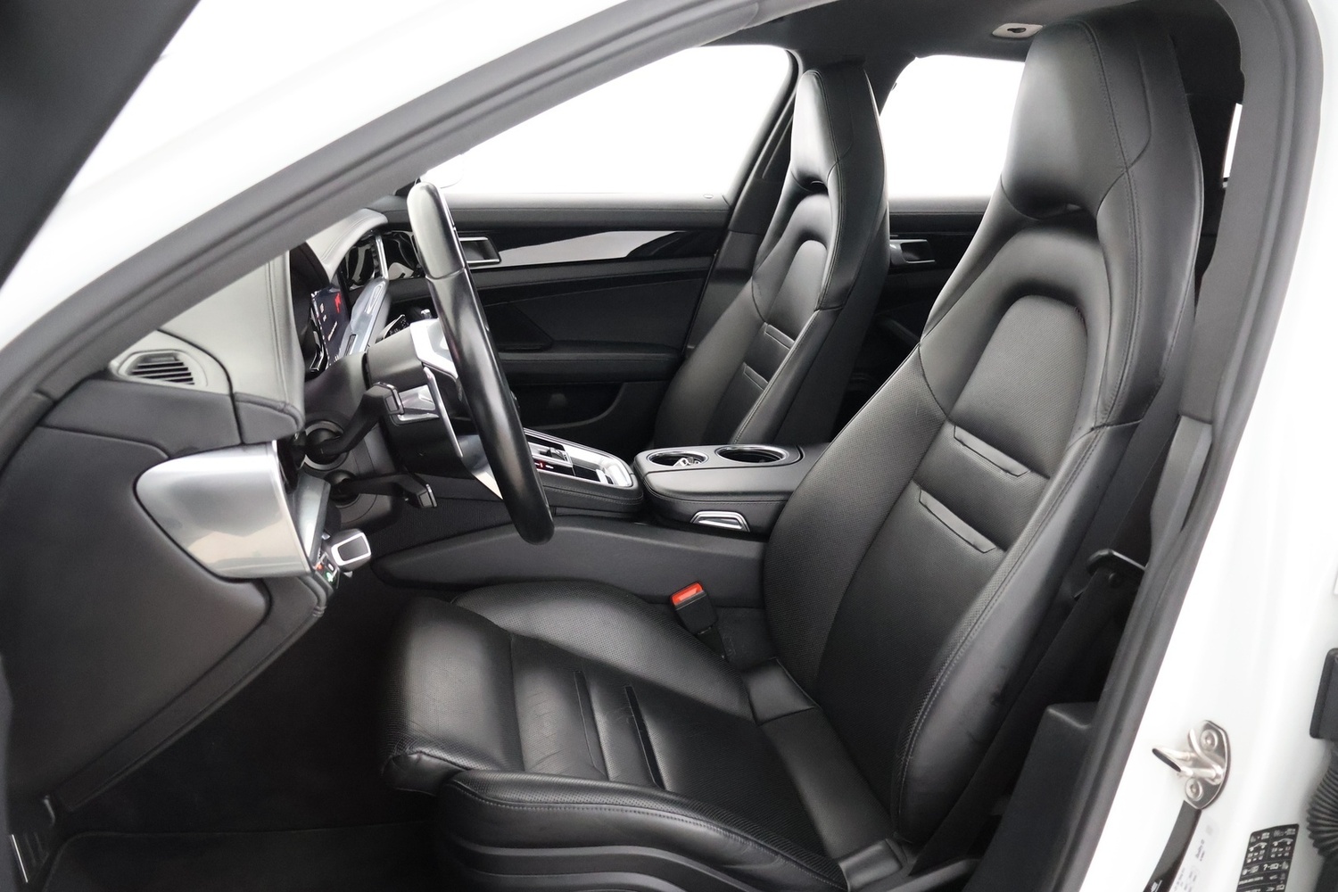 Porsche Panamera vaihtoauto
