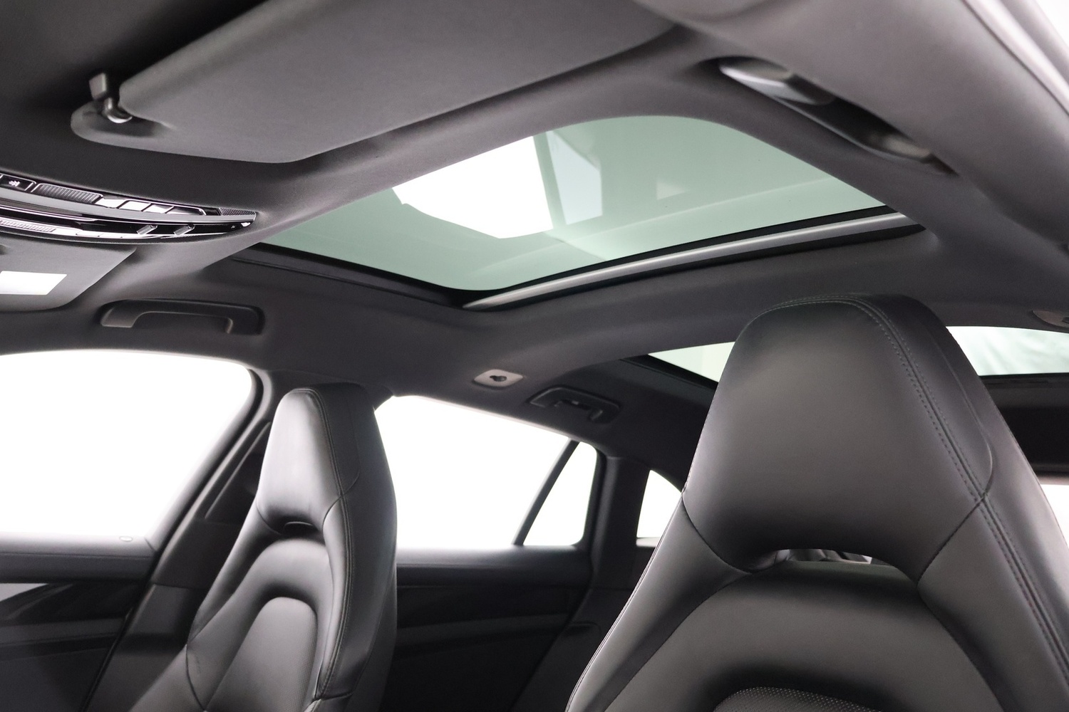 Porsche Panamera vaihtoauto