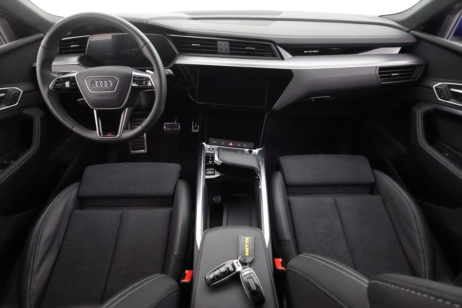 Audi Q8 e-tron vaihtoauto