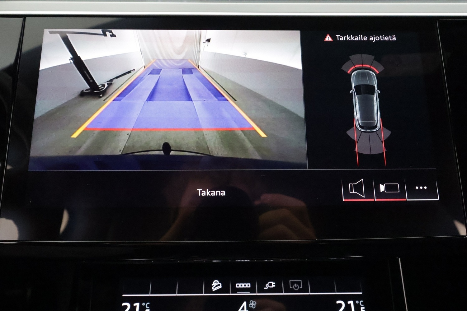 Audi Q8 e-tron vaihtoauto