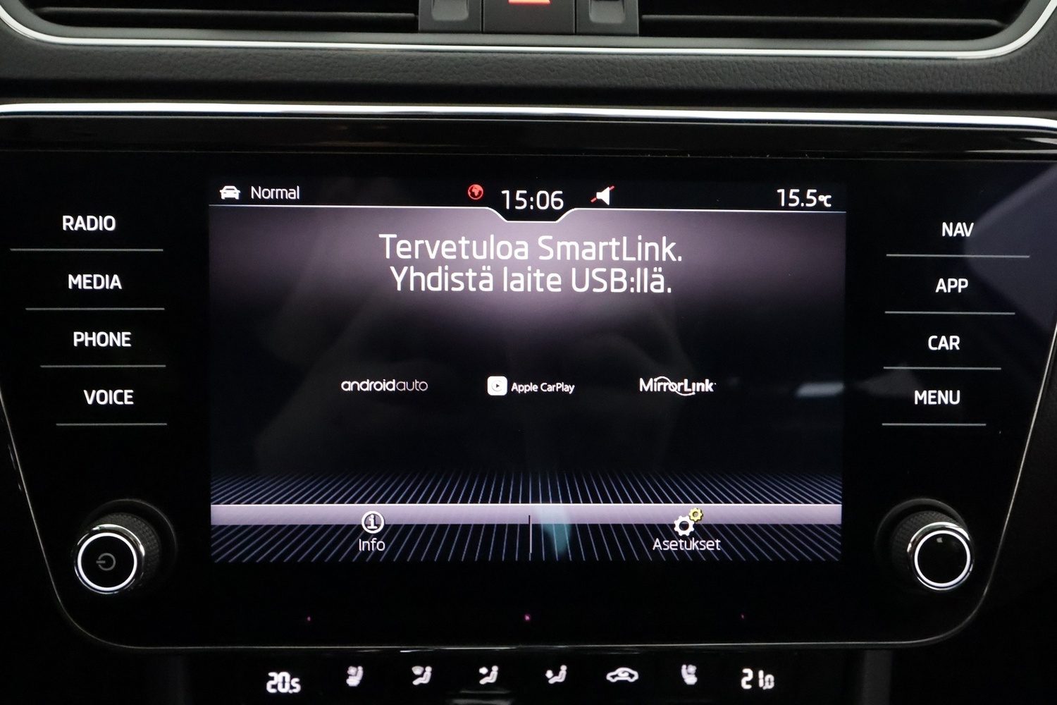 Skoda Superb vaihtoauto