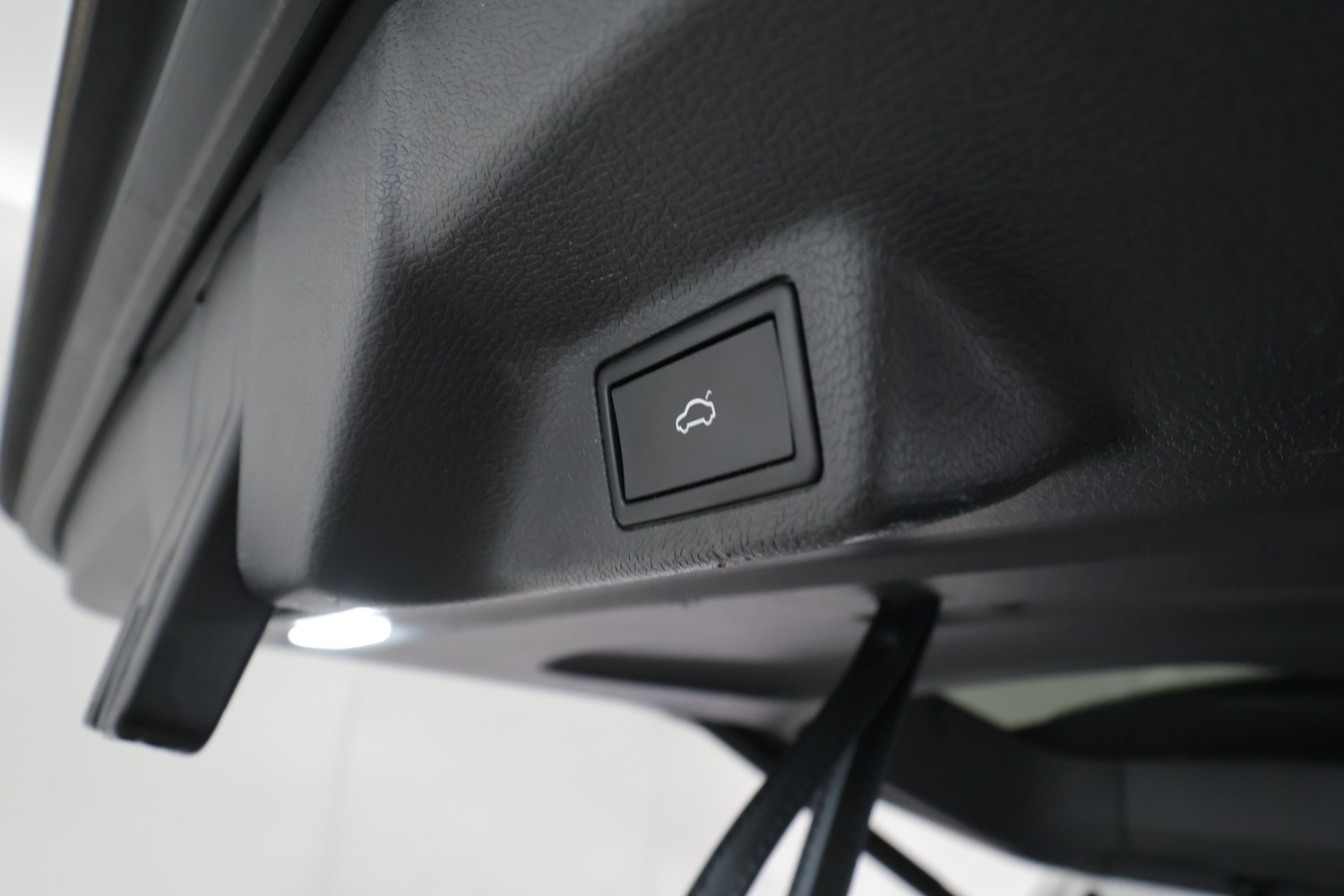 Volkswagen ID. Buzz vaihtoauto