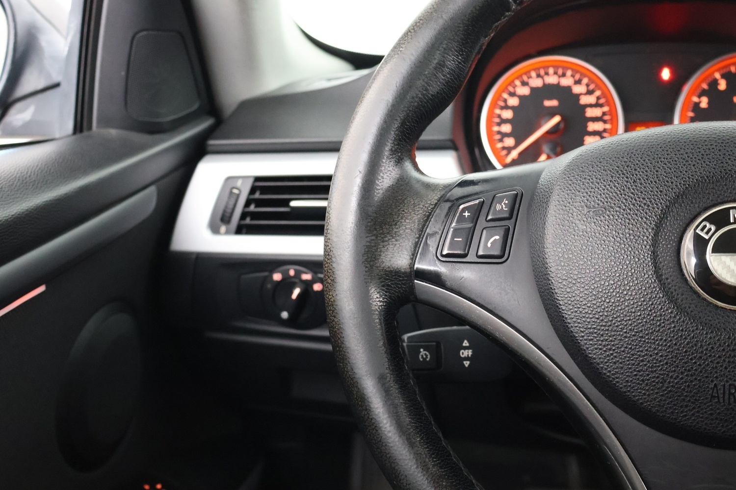 BMW 325 vaihtoauto