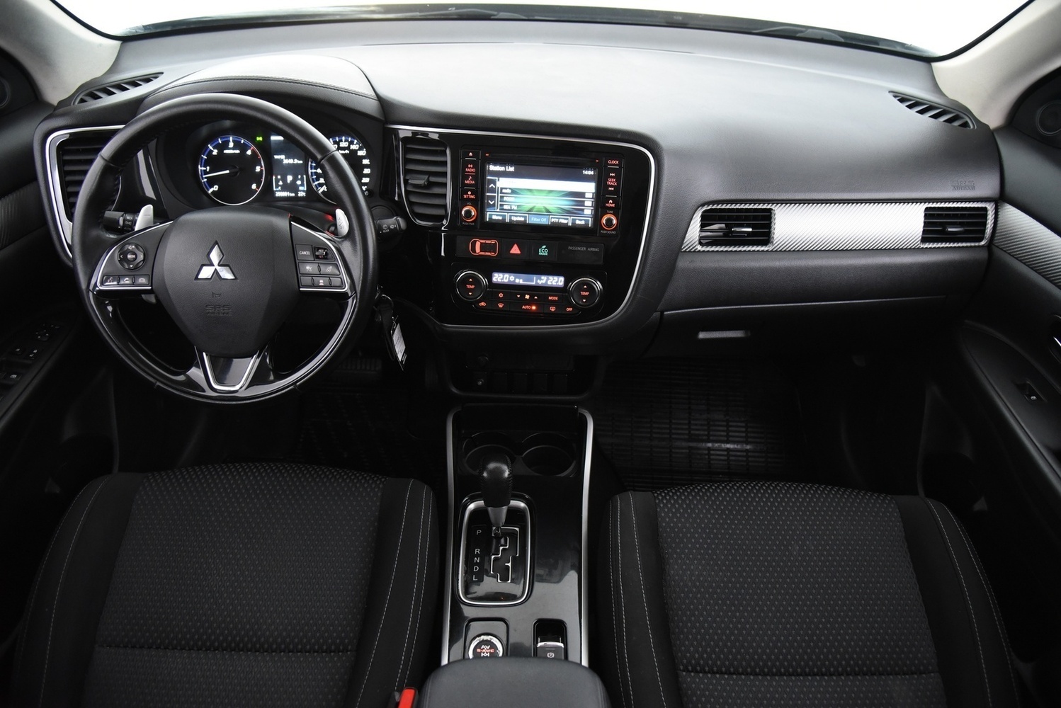 Mitsubishi Outlander vaihtoauto