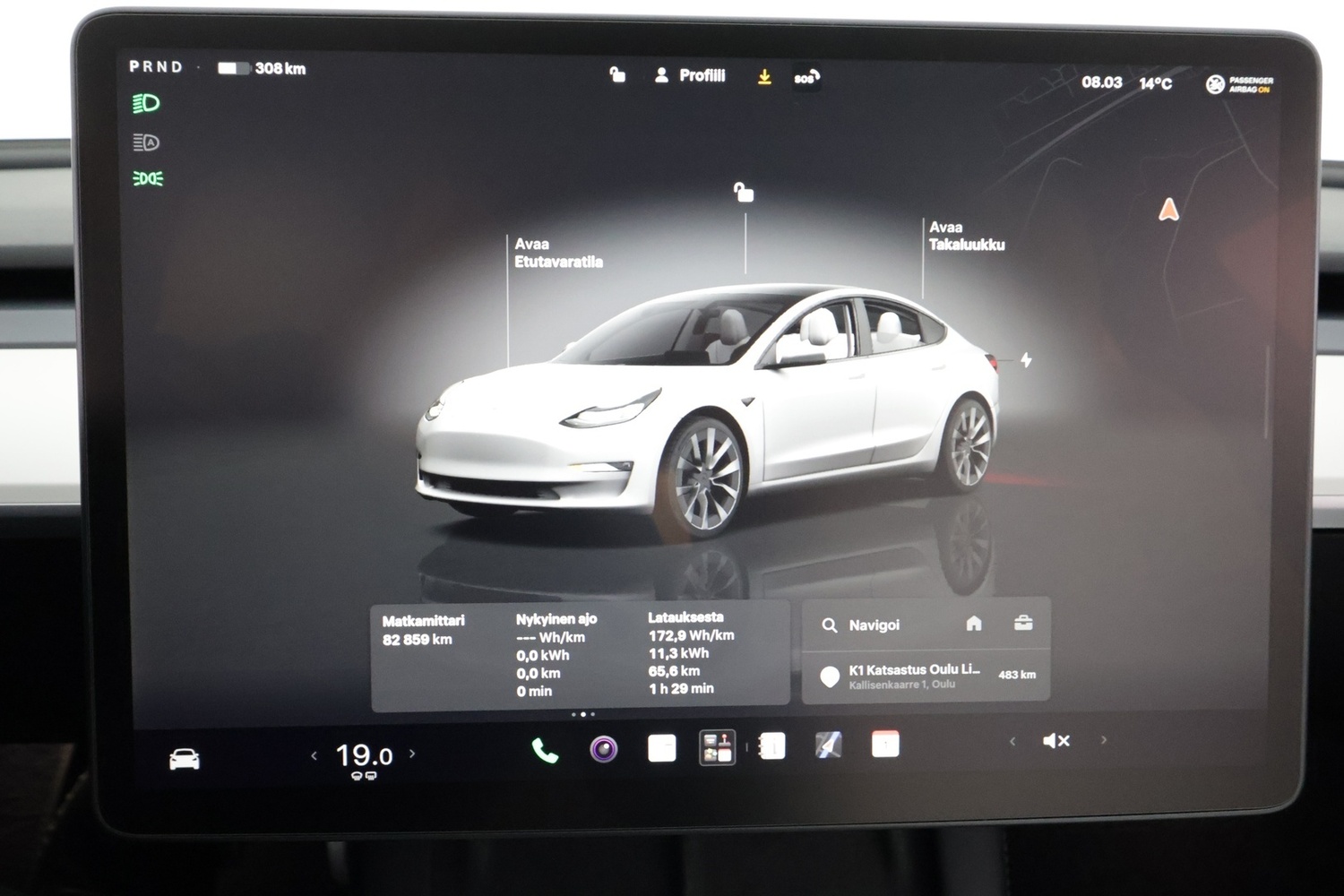 Tesla Model 3 vaihtoauto