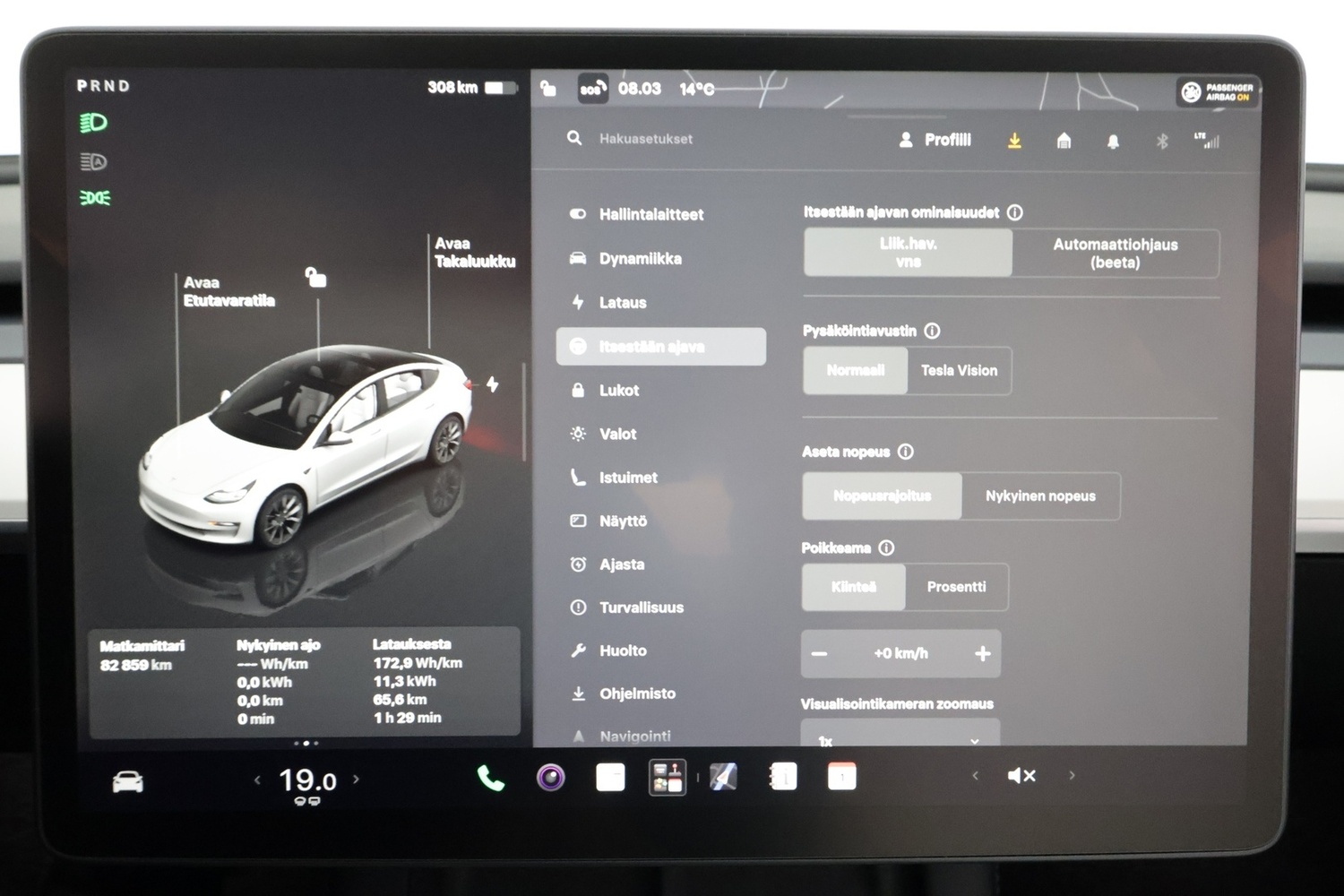 Tesla Model 3 vaihtoauto