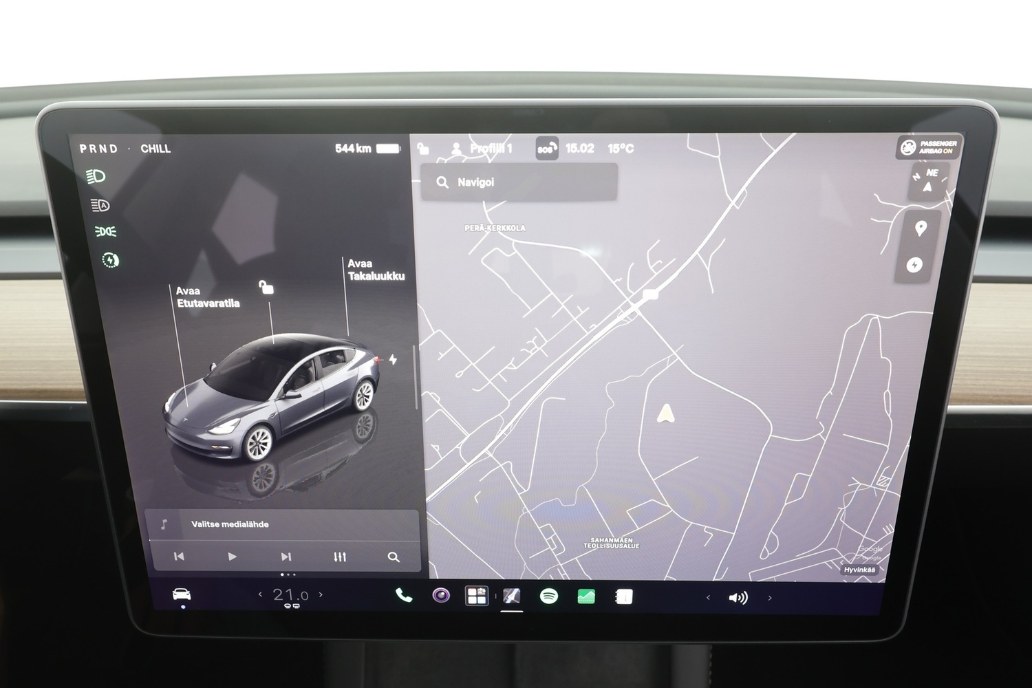 Tesla Model 3 vaihtoauto