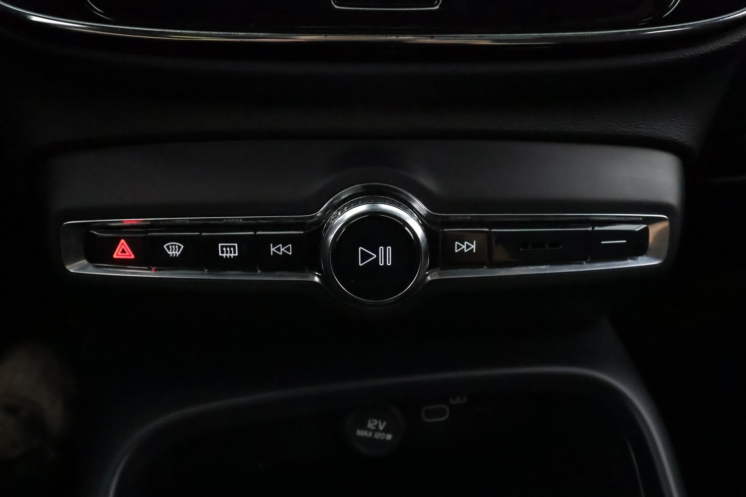 Volvo C40 vaihtoauto