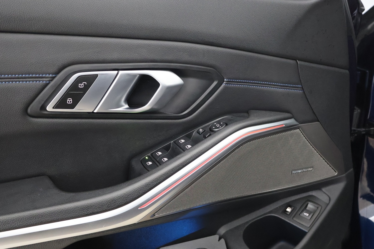 BMW 3.3 vaihtoauto