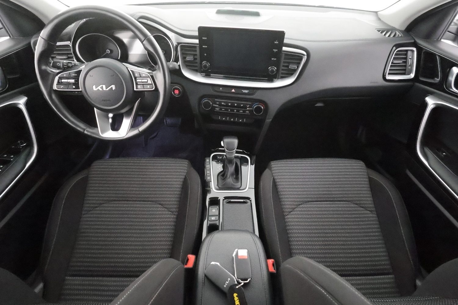 Kia XCeed vaihtoauto