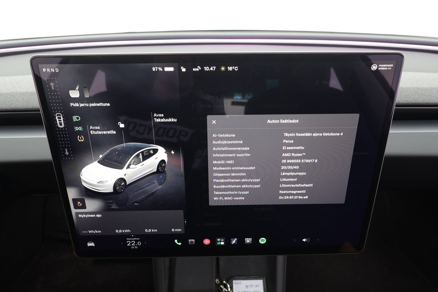 Tesla Model 3 vaihtoauto