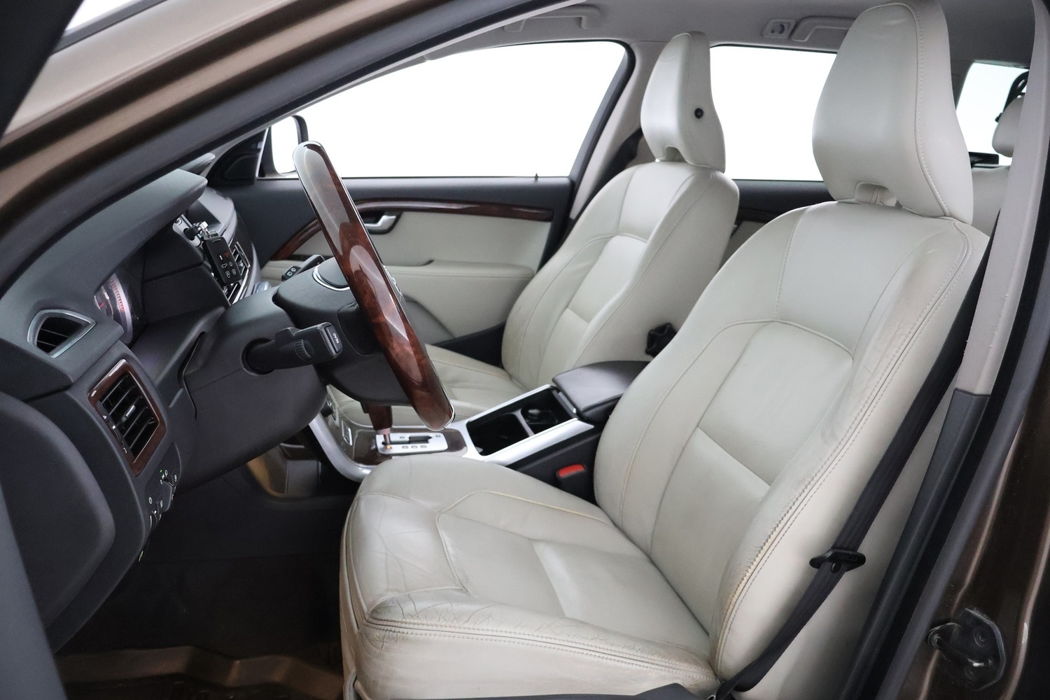 Volvo XC70 vaihtoauto