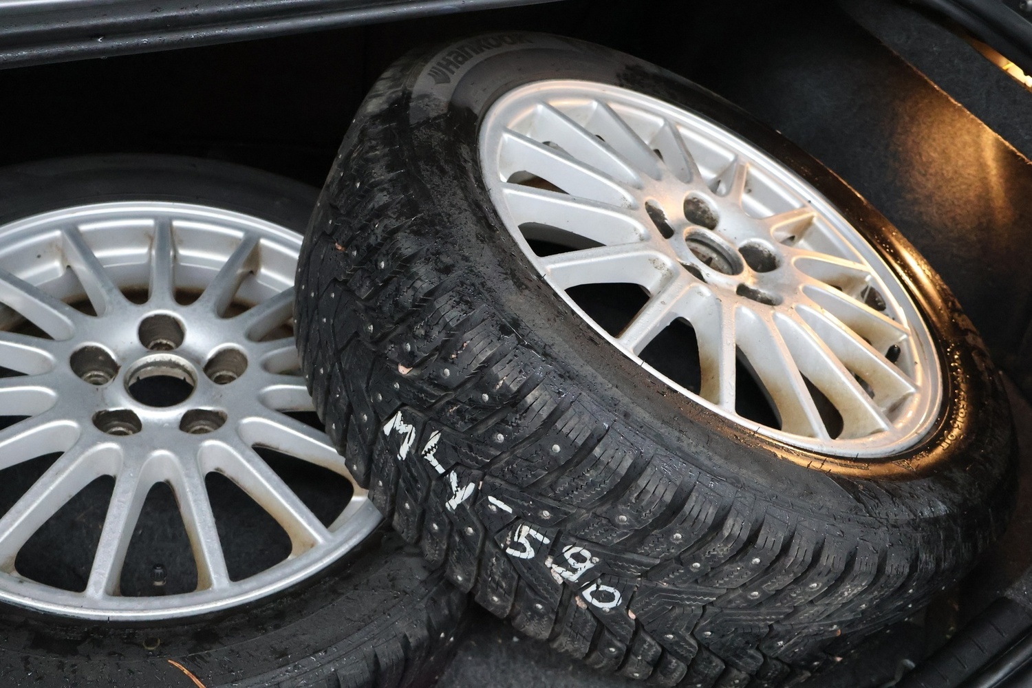 Jaguar X-Type vaihtoauto