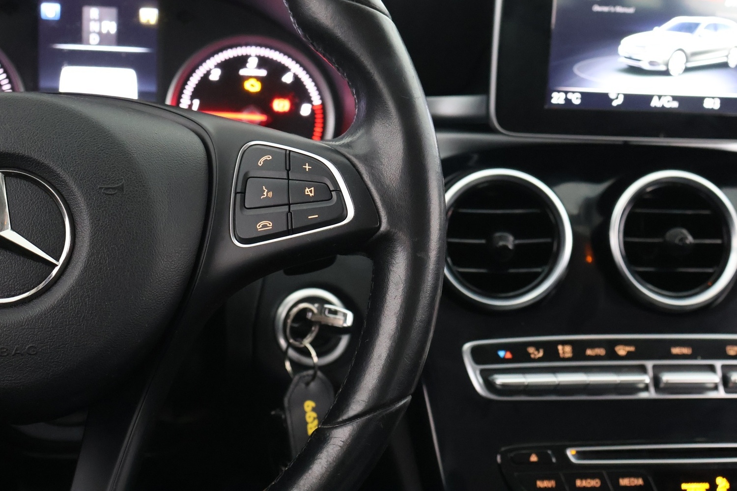 Mercedes-Benz C vaihtoauto