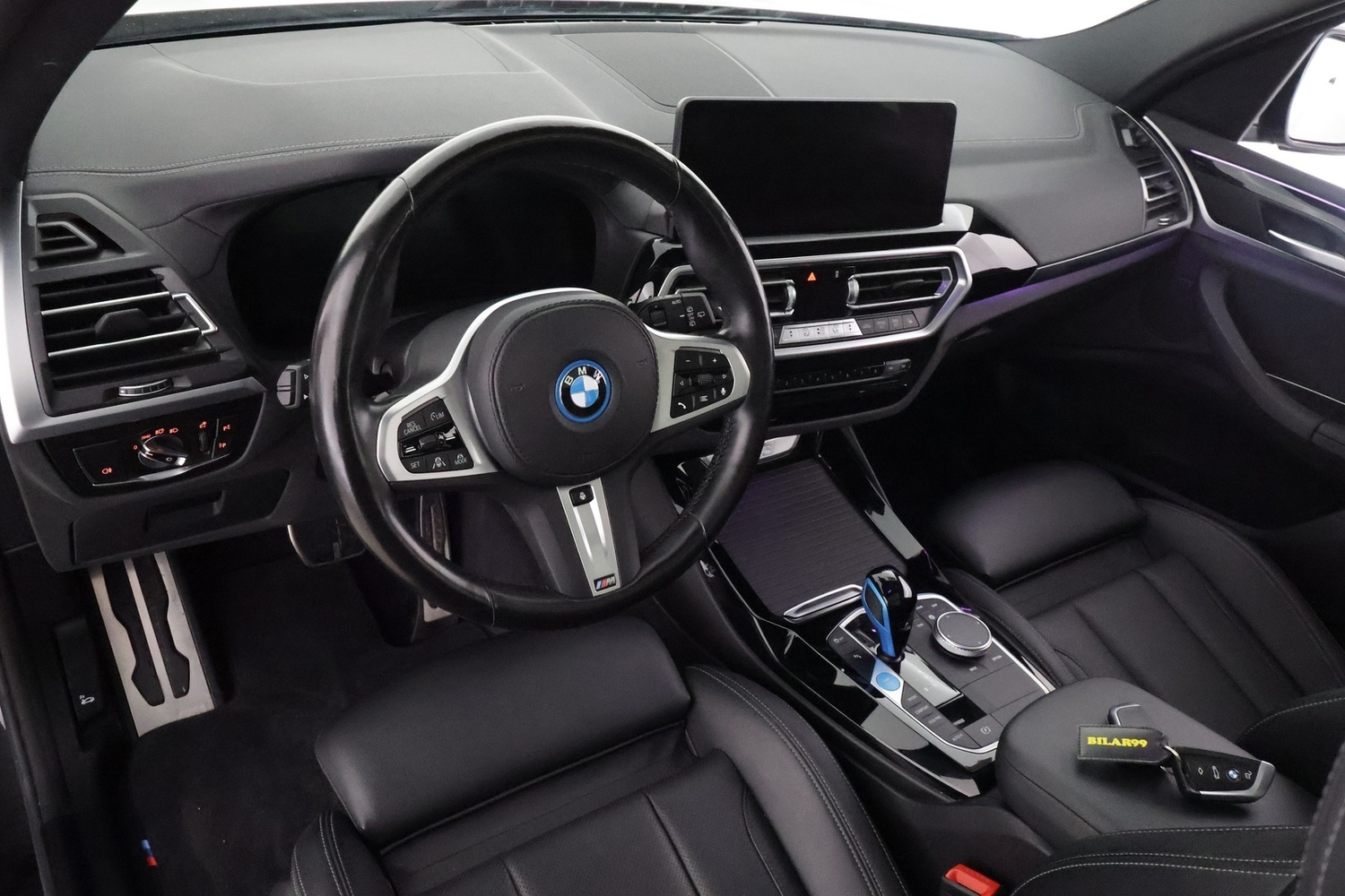 BMW iX3 vaihtoauto