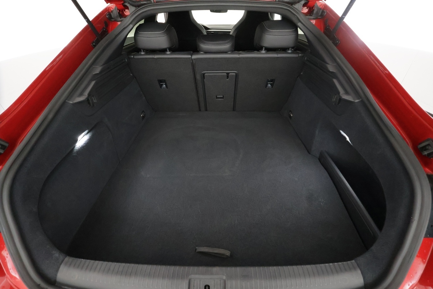 Volkswagen Arteon vaihtoauto