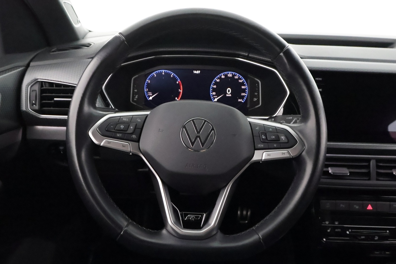 Volkswagen T-Cross vaihtoauto