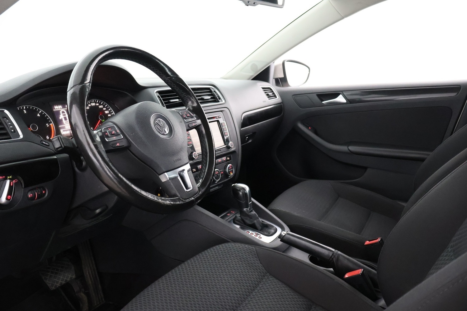 Volkswagen Jetta vaihtoauto