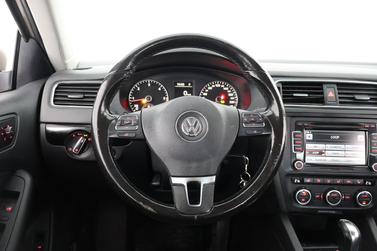 Volkswagen Jetta vaihtoauto