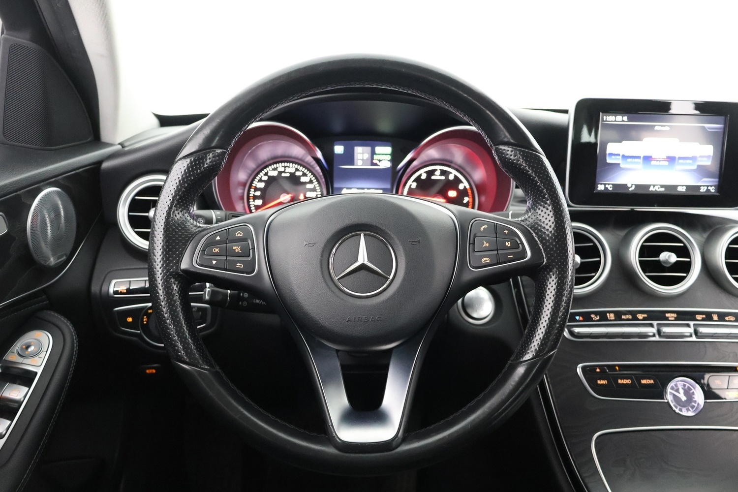 Mercedes-Benz C vaihtoauto