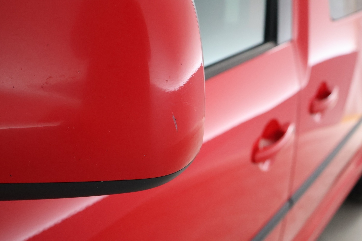 Volkswagen Caddy Maxi vaihtoauto
