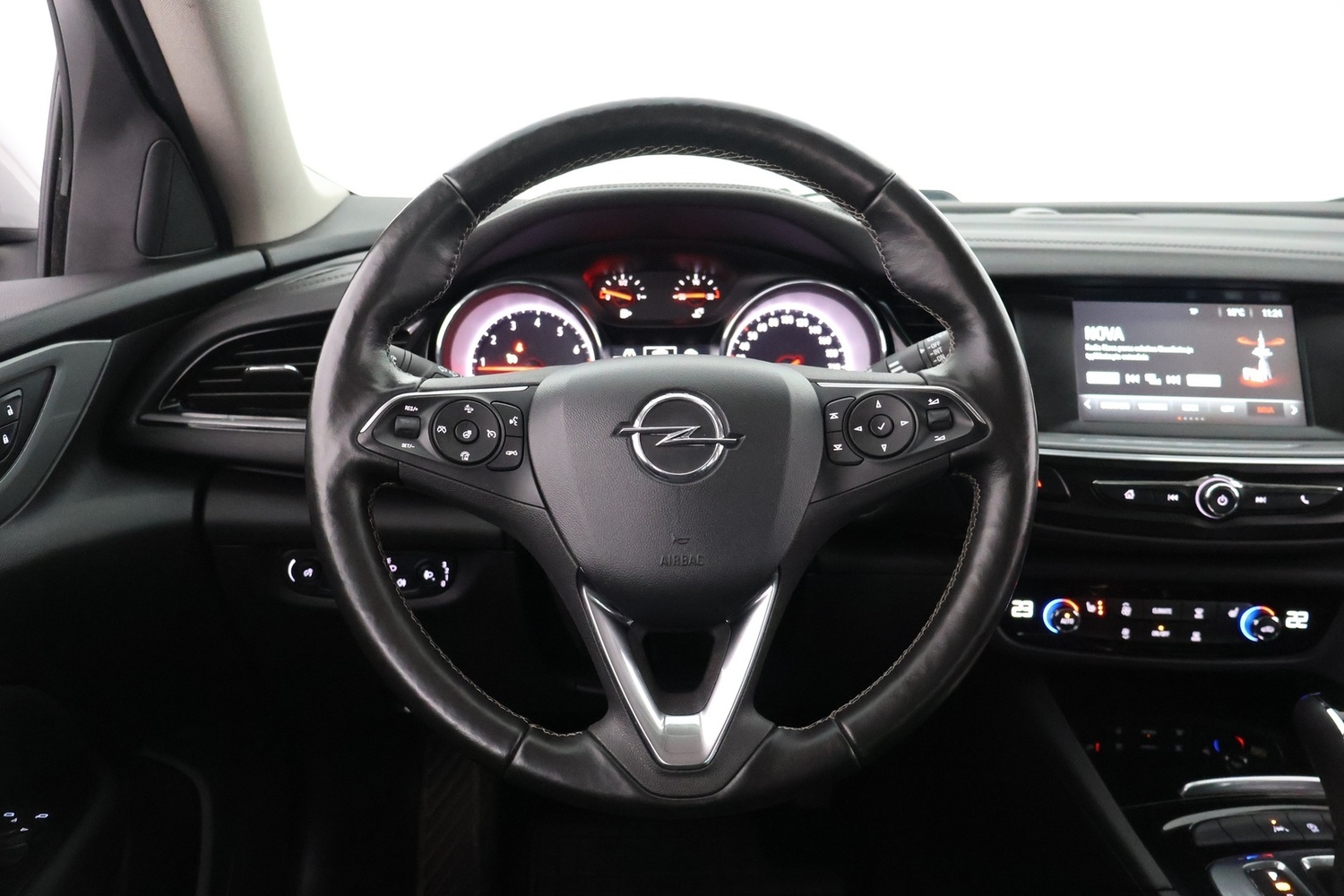 Opel Insignia vaihtoauto