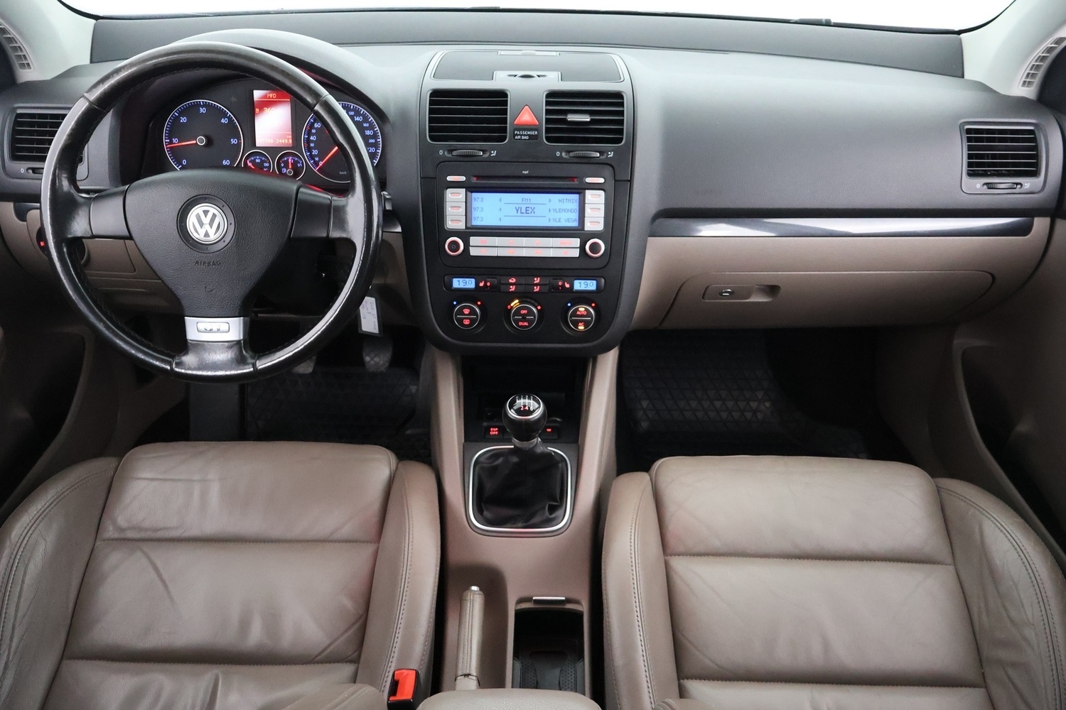 Volkswagen Golf vaihtoauto
