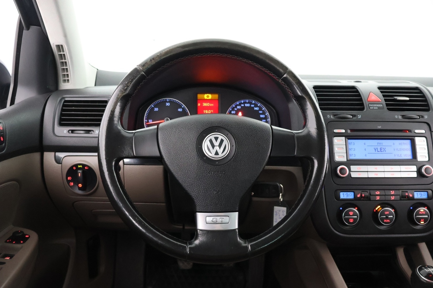 Volkswagen Golf vaihtoauto