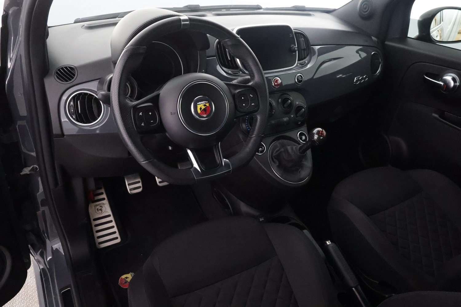 Fiat-Abarth 500 vaihtoauto