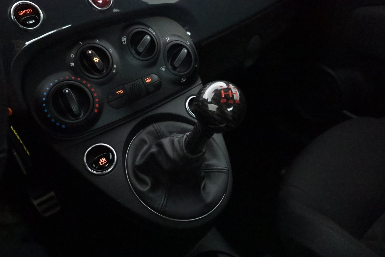 Fiat-Abarth 500 vaihtoauto