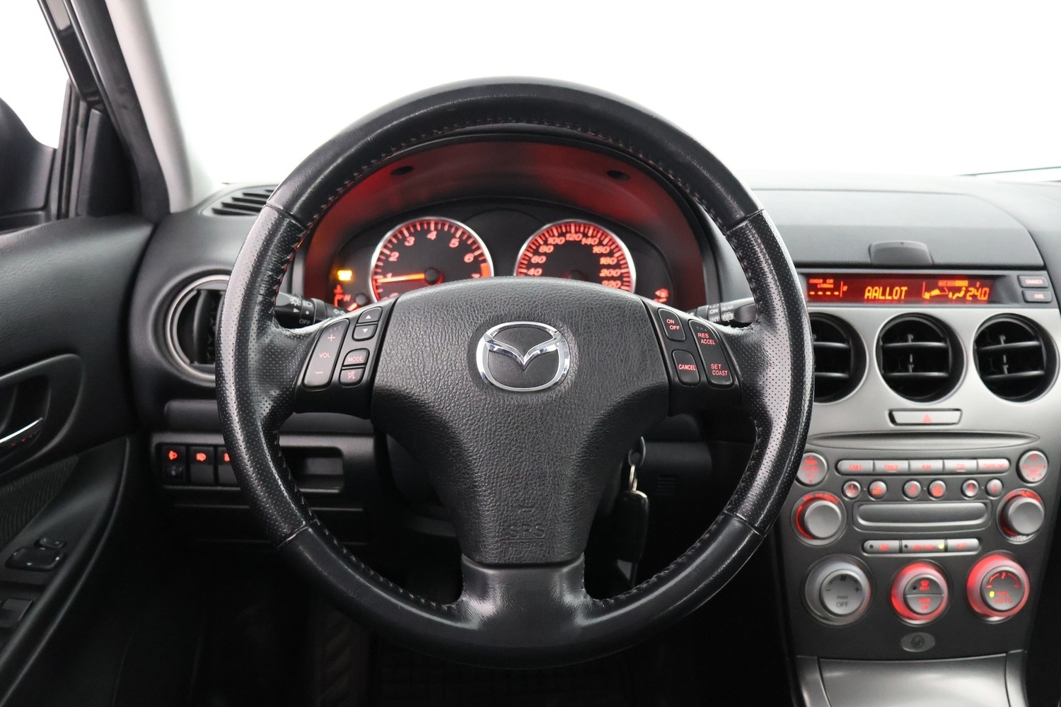 Mazda 6 vaihtoauto