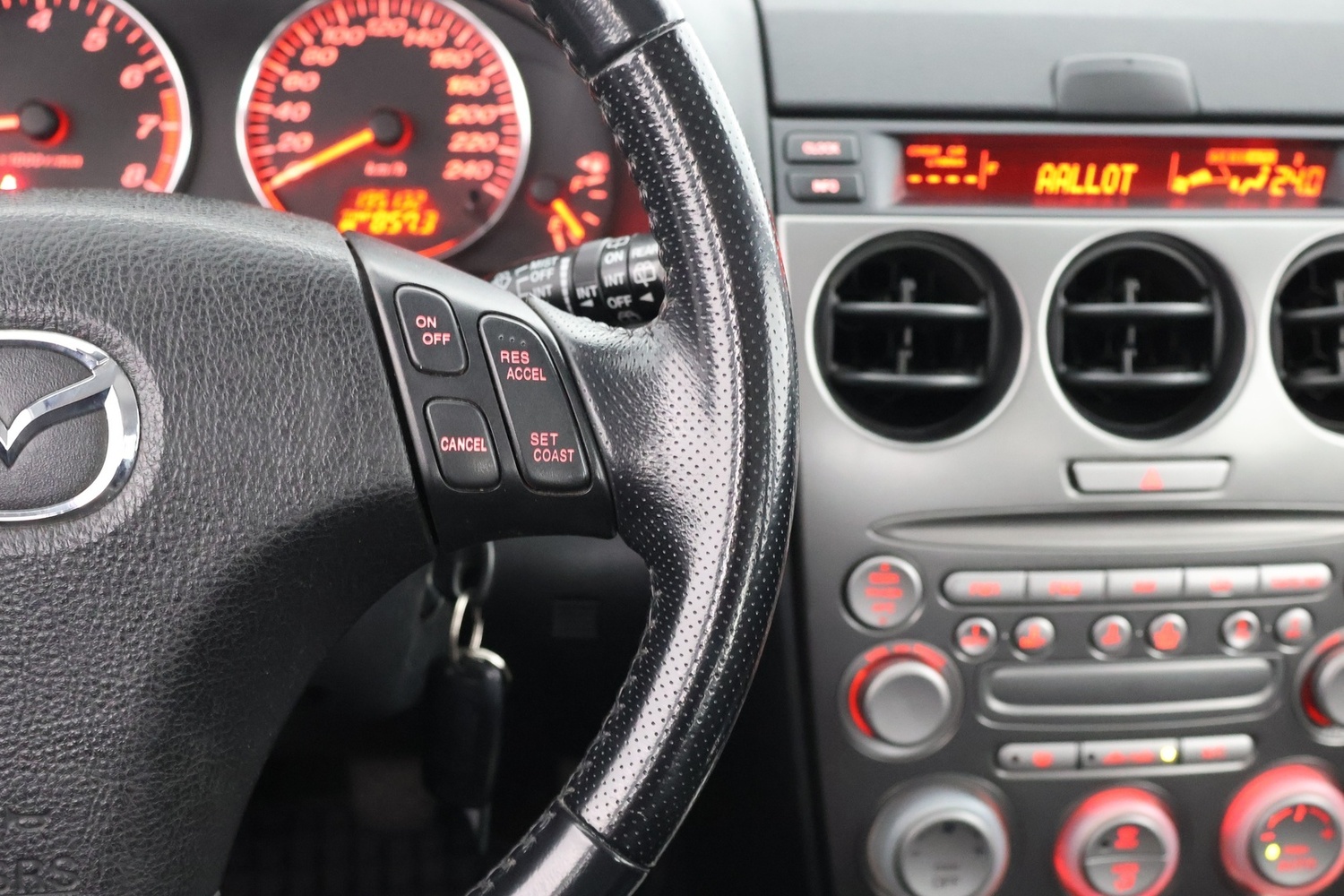 Mazda 6 vaihtoauto