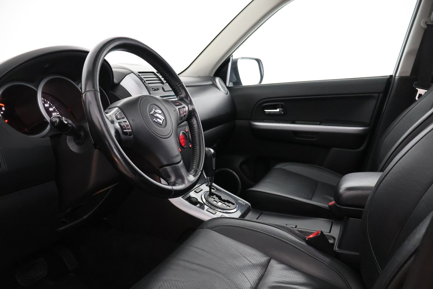 Suzuki Grand Vitara vaihtoauto