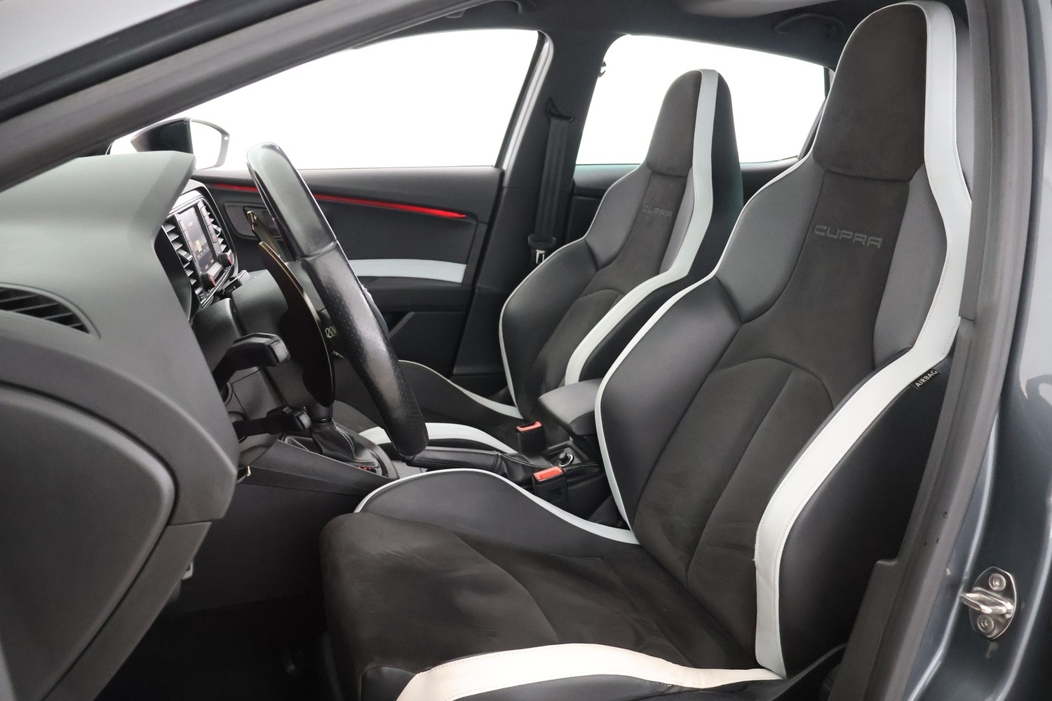 SEAT Leon vaihtoauto