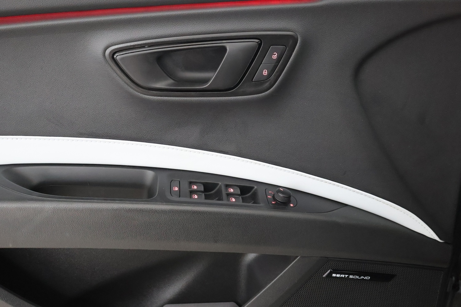 SEAT Leon vaihtoauto