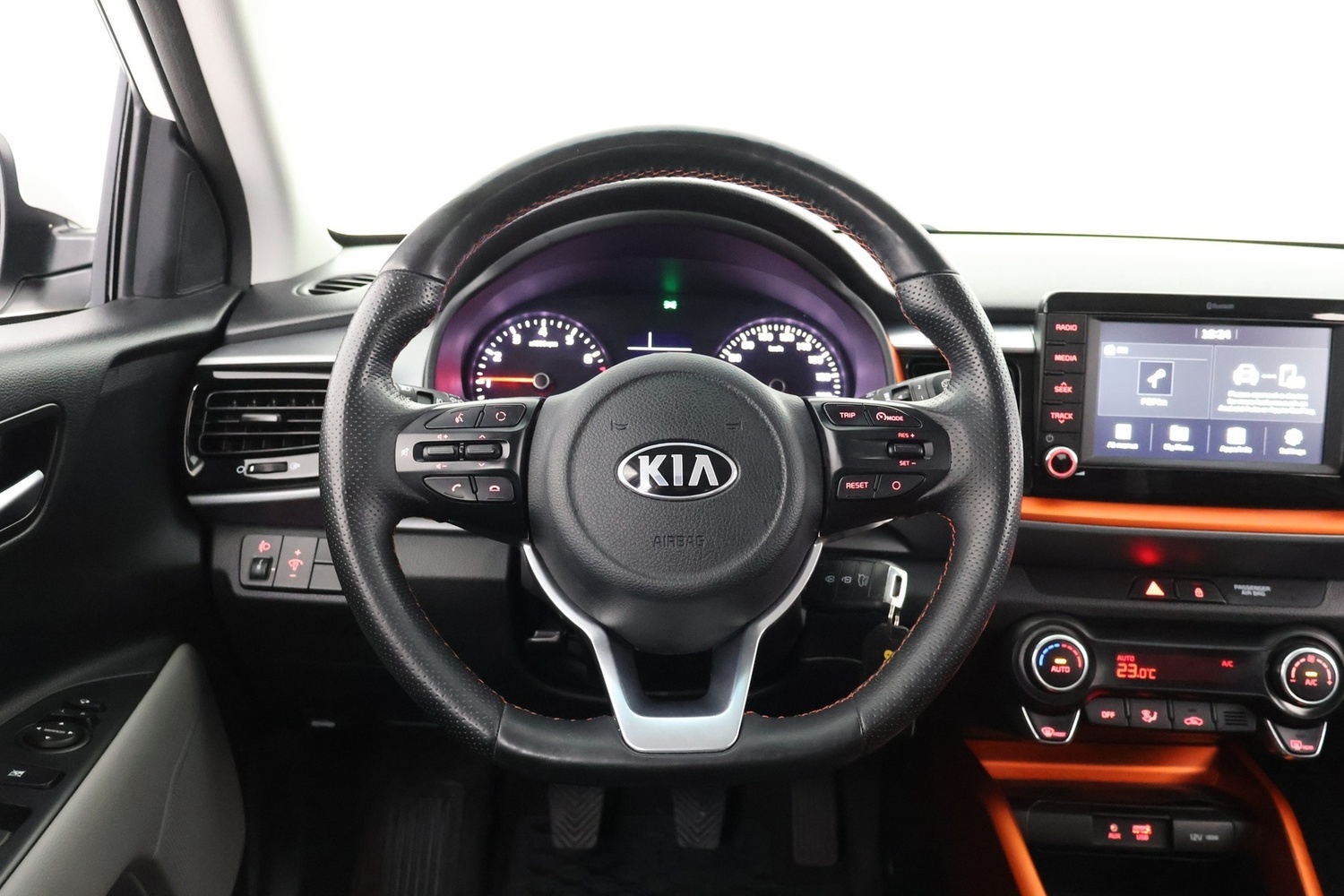 Kia Stonic vaihtoauto