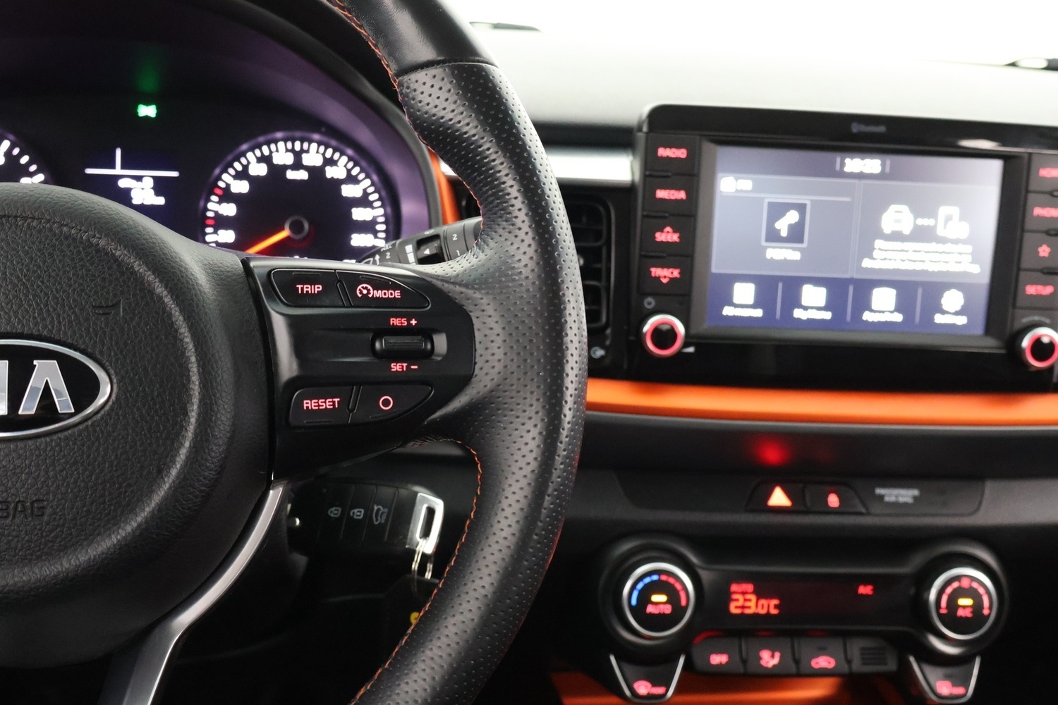Kia Stonic vaihtoauto